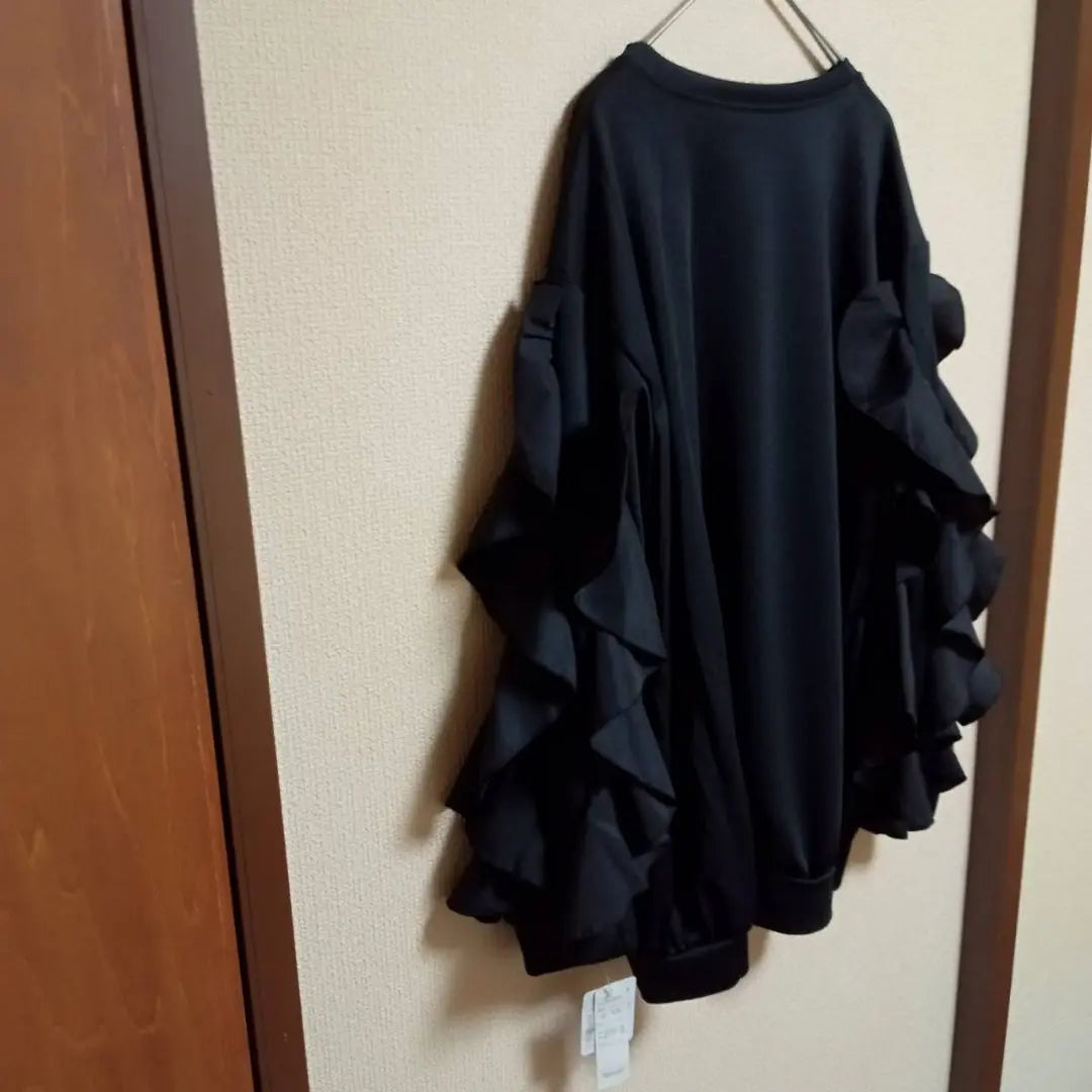 [MAITREYA 369] Brand new and unused ♡ ruffles ♡ top ♡ elegant 【M-L】 black