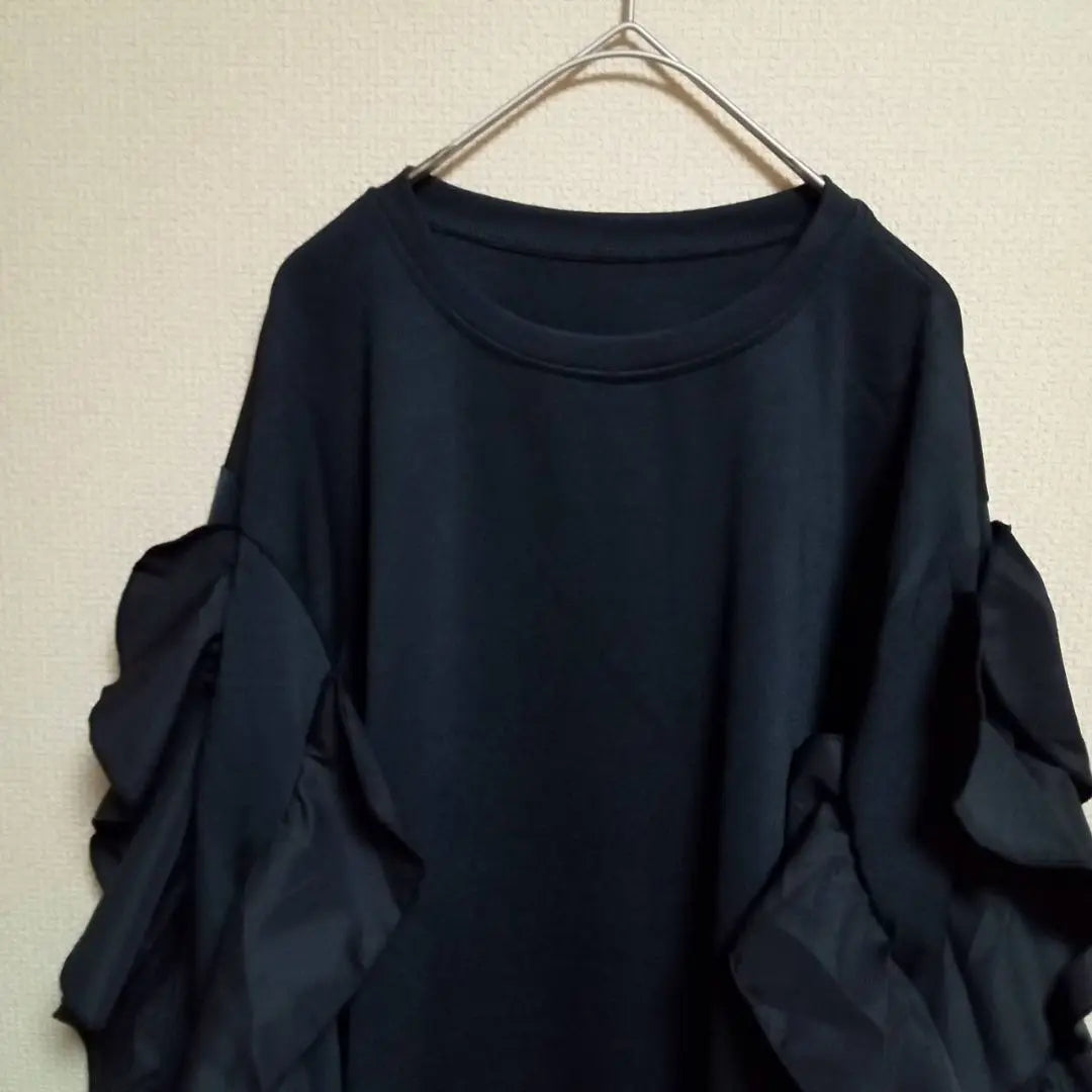 [MAITREYA 369] Brand new and unused ♡ ruffles ♡ top ♡ elegant 【M-L】 black