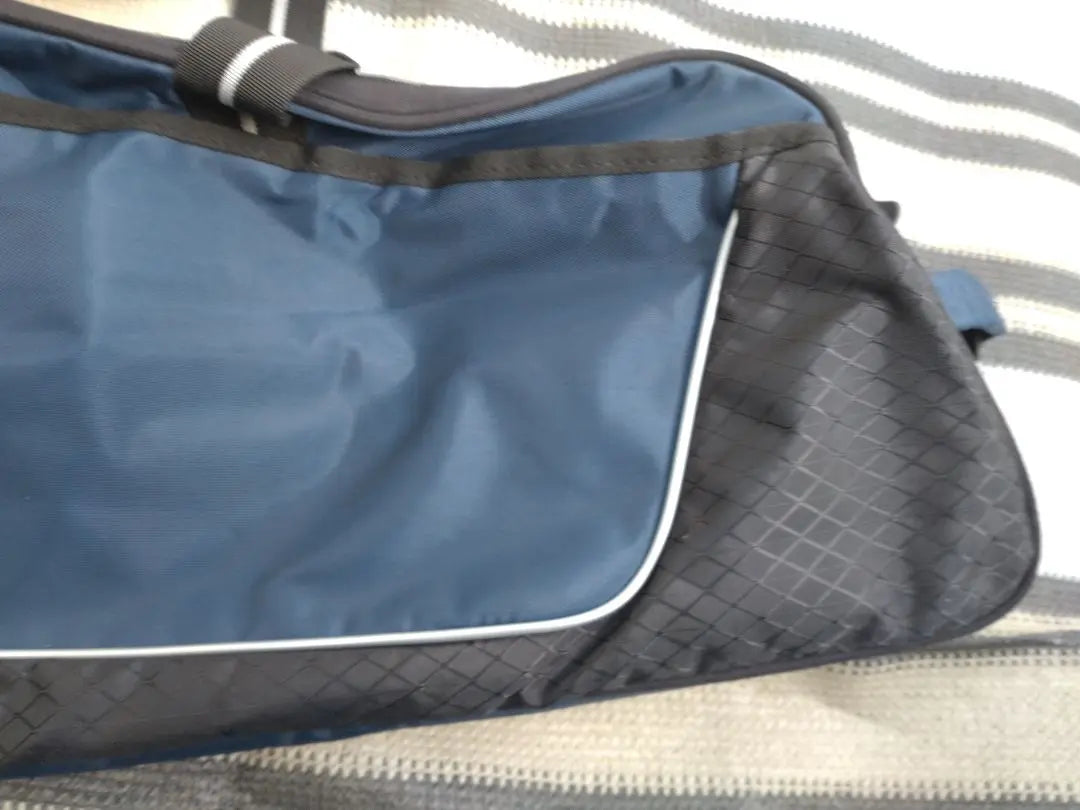 Unused ERESSE Tennis Racket Bag Navy Goldwyn