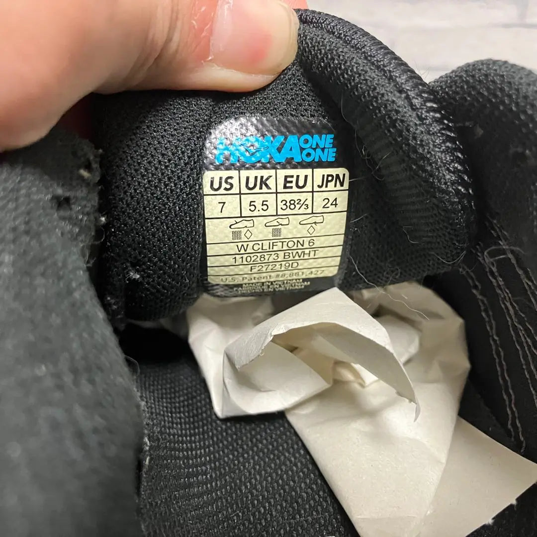 Good condition [24.0] HOKAONEONE Mesh sneakers