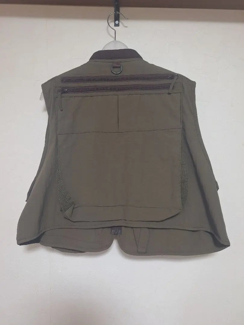 Fishing vest for lure fly LITTLE PRESENTS