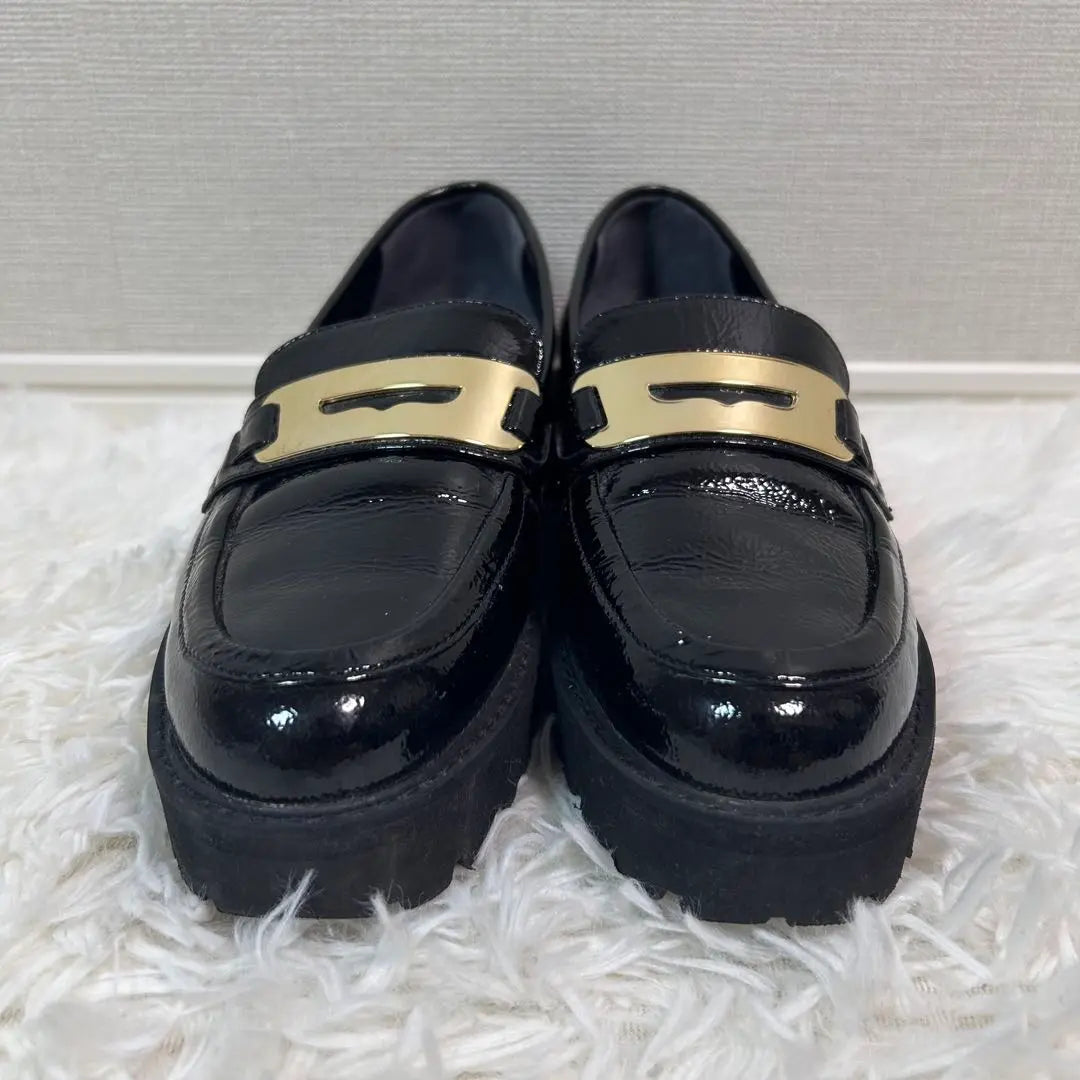 Superb condition DIANA Coin Loafers Enamel Black Glossy/23.5