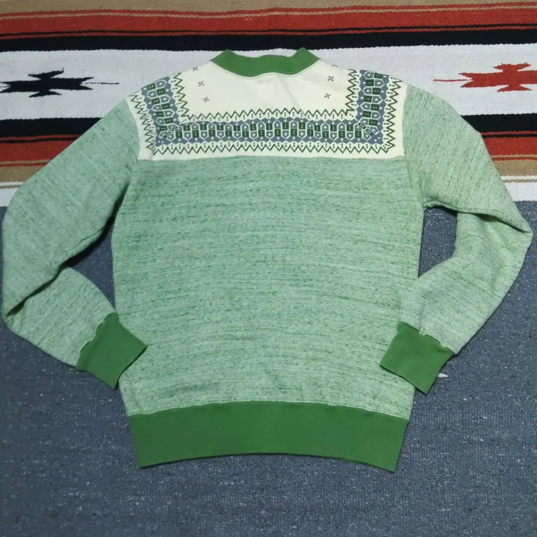 Flat head, snow pattern, zip-up sweatshirt, grainy green, M