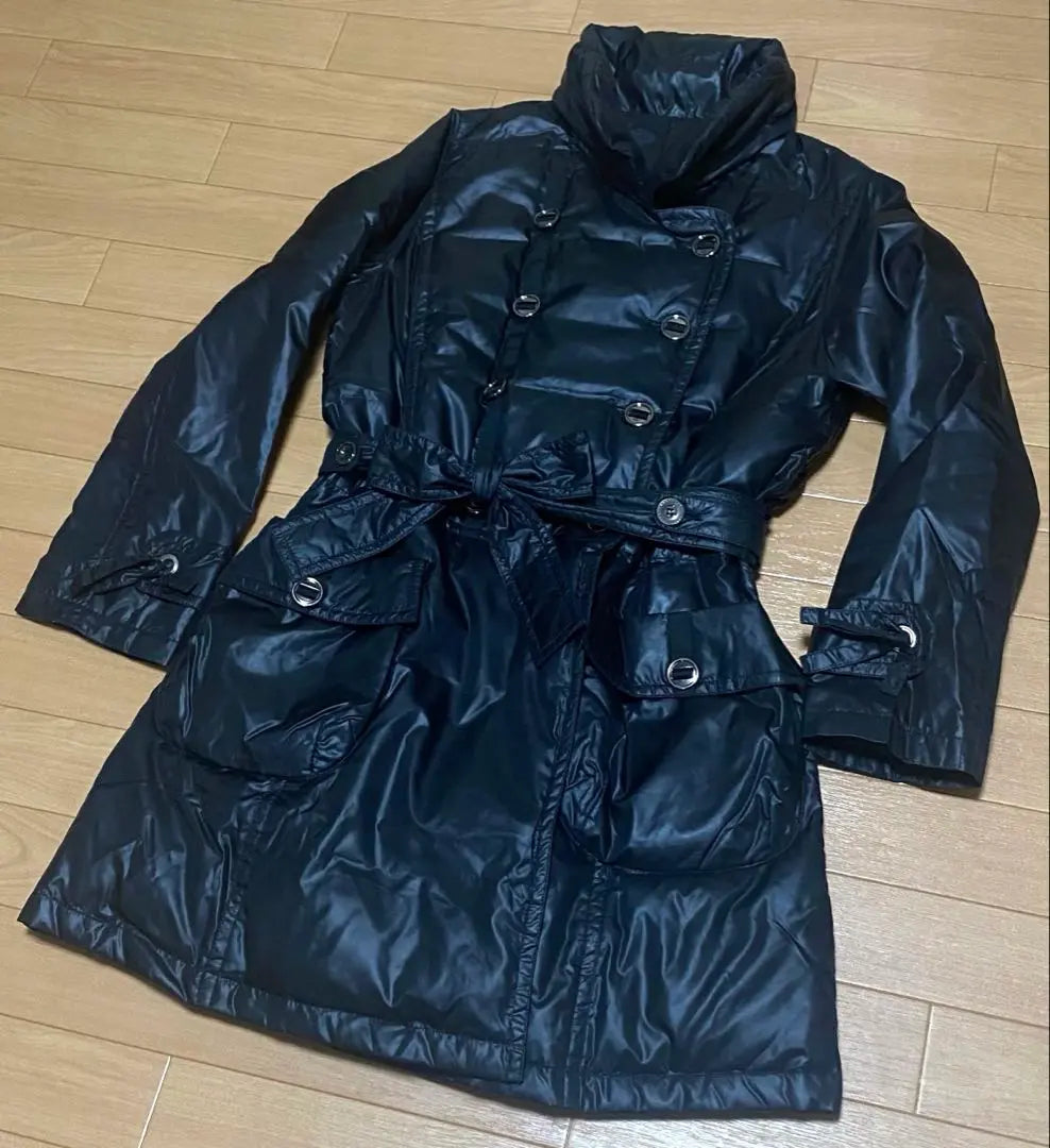 Black design down coat ☆ Double button ☆