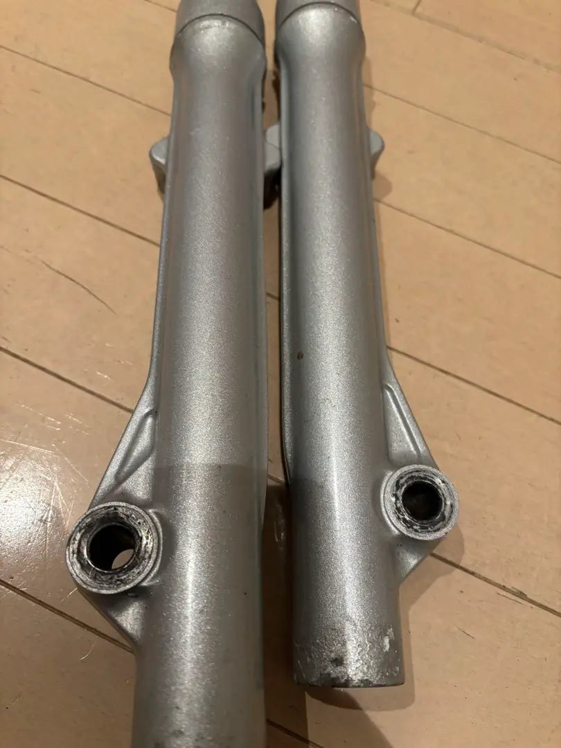 Front fork