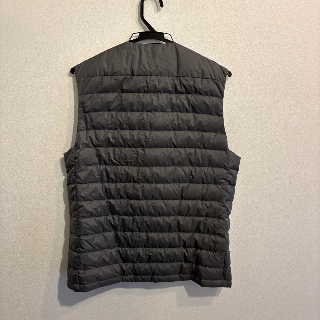 Rare item! UNIQLO Ultra Light Down Compact Vest Gray M Uniqlo