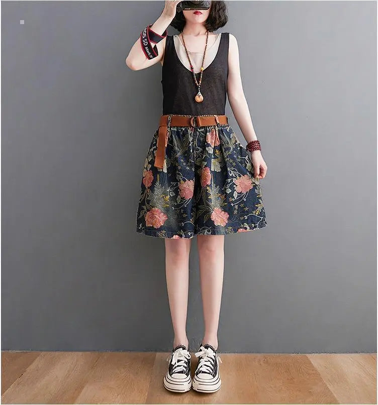 Large size women's spring and summer shorts floral pattern