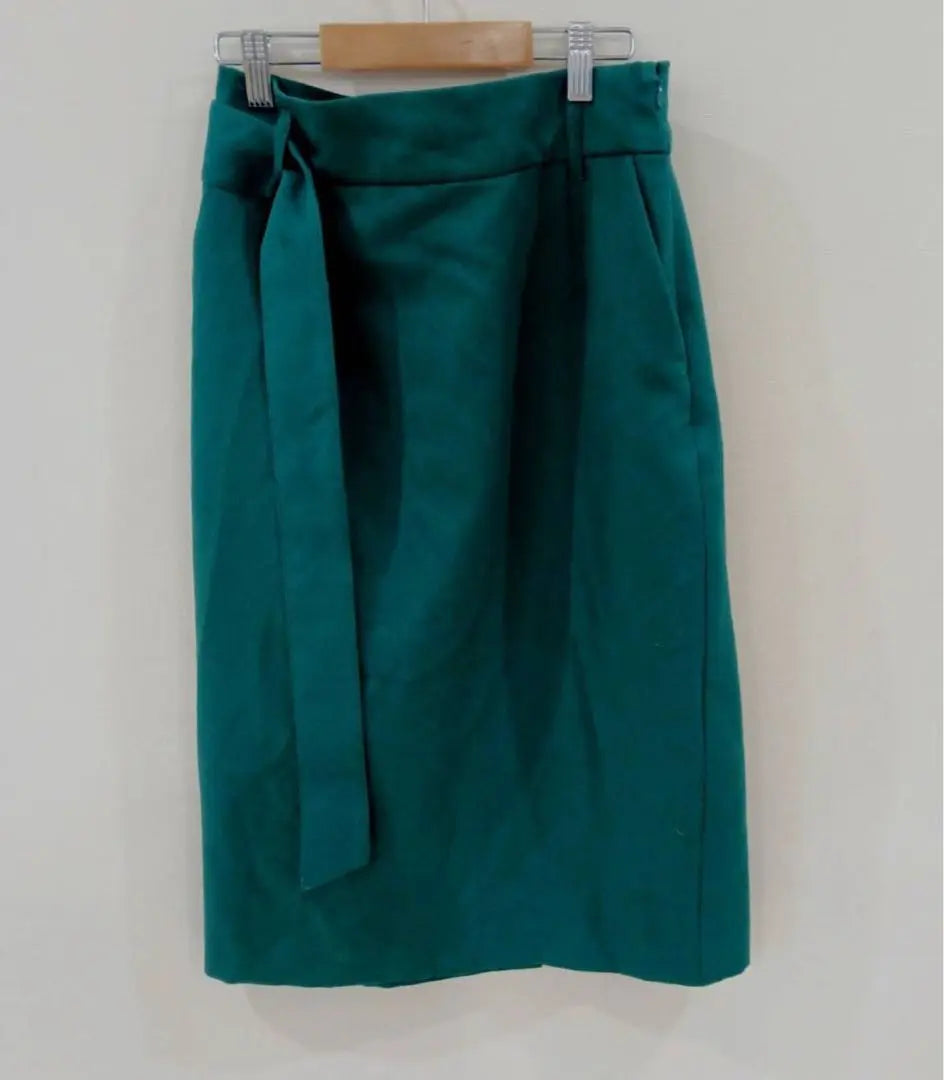 Screws (MT) Knee-length skirt Waist belt Mile length Green Polyester | ビス (MT) 膝丈スカート ウエストベルト ミモレ丈 グリーン ポリエステル