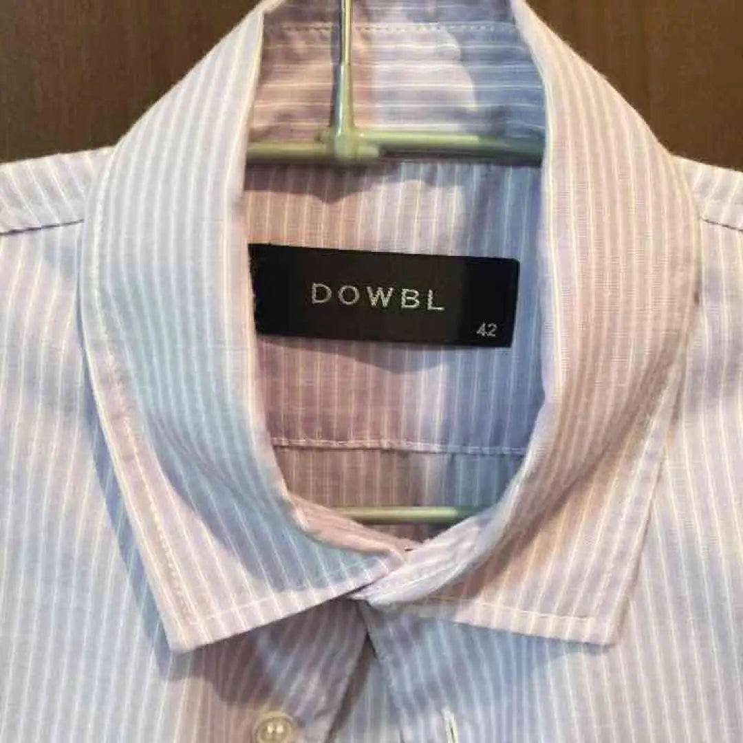 Price reduced DOWBL Wide Spread Striped Shirt 42