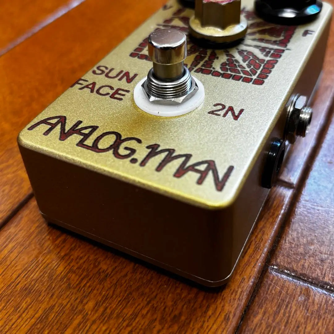 ANALOG.MAN SUN FACE 2N Fuzz Hombre analógico