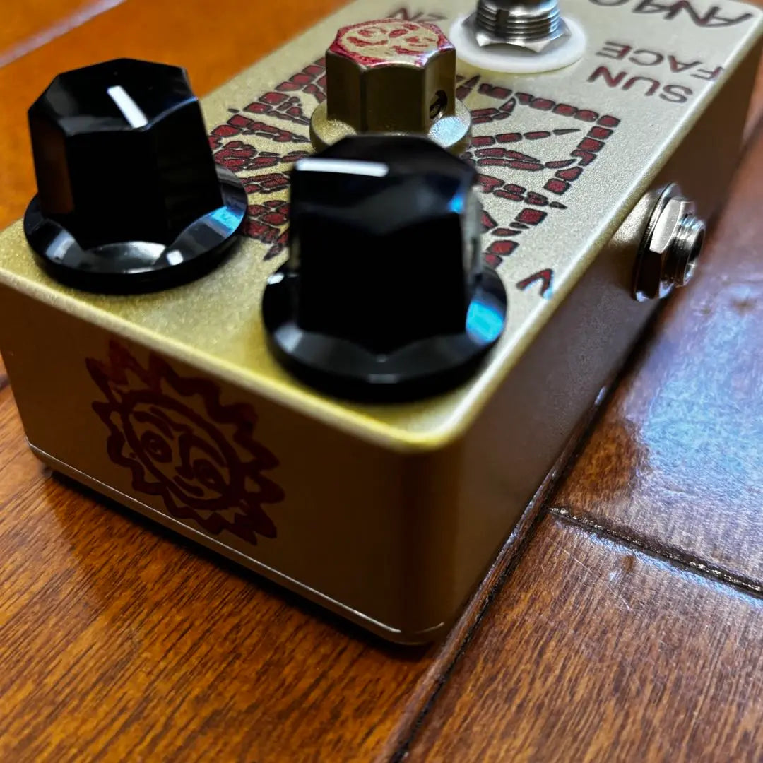 ANALOG.MAN SUN FACE 2N Fuzz Hombre analógico