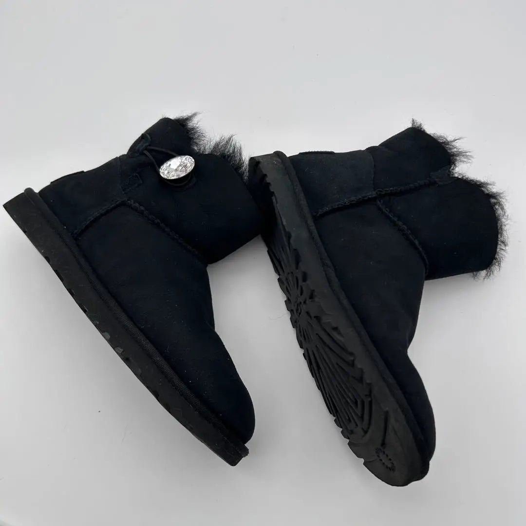 UGG Agg Mouton Boots 23cm Bailey Button Swallow Black