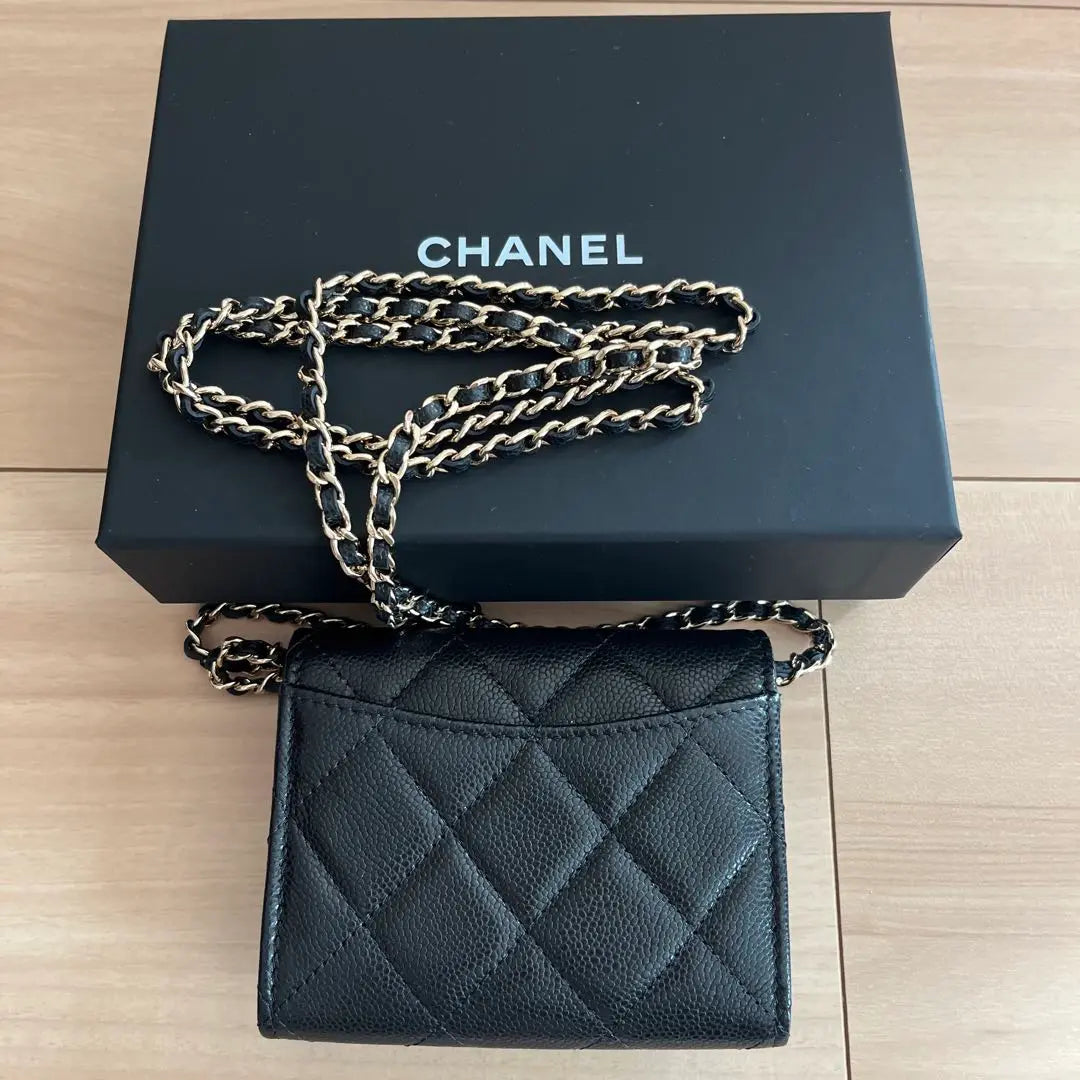 Authentic ♡ Chanel chain wallet chain clutch