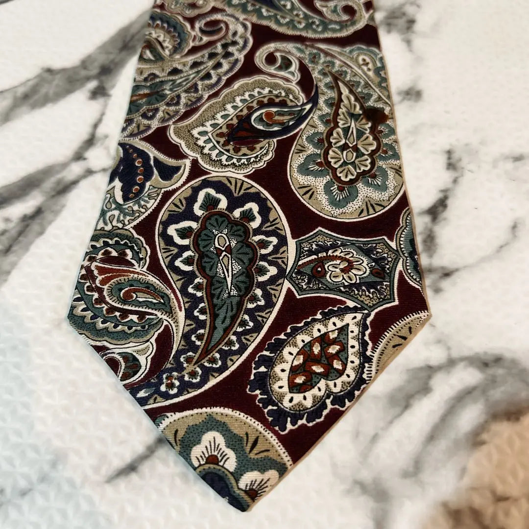 Christian Dior Paisley pattern tie 100% silk