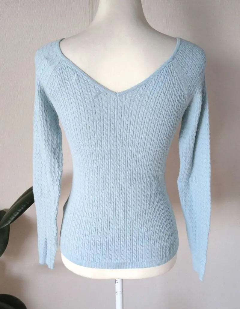 [New and unused] Moussy double-sided V-neck cable knit pastel light blue