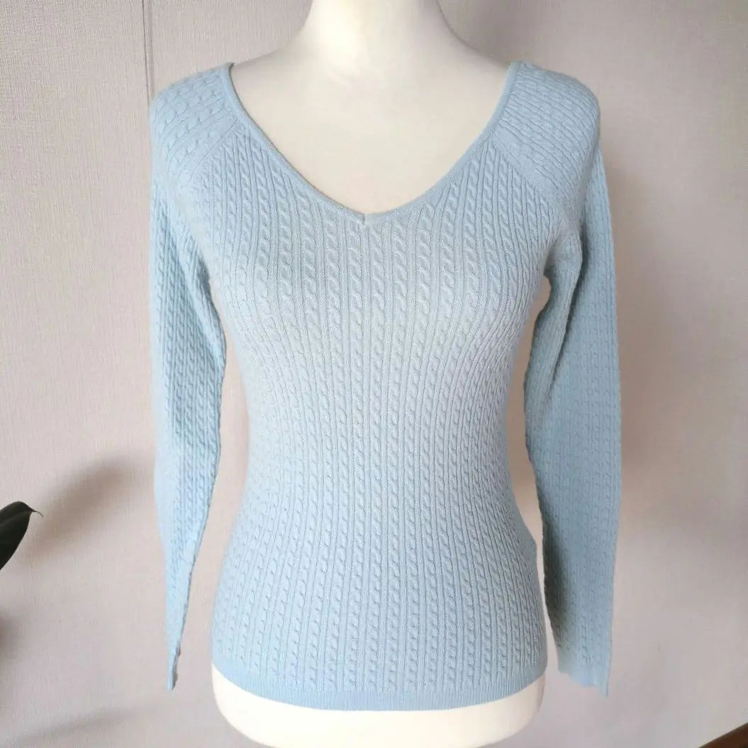 [New and unused] Moussy double-sided V-neck cable knit pastel light blue