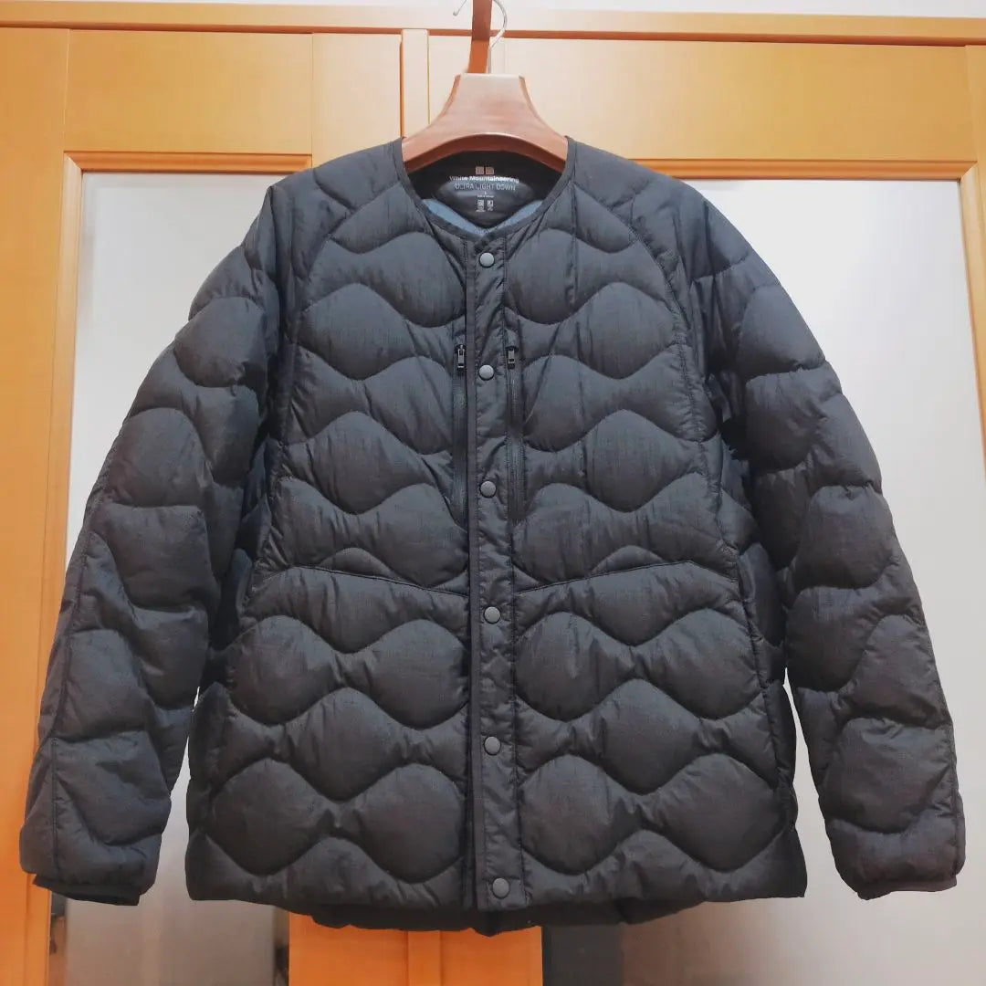 Chaqueta de plumón ultraligera de montaña blanca UNIQLO