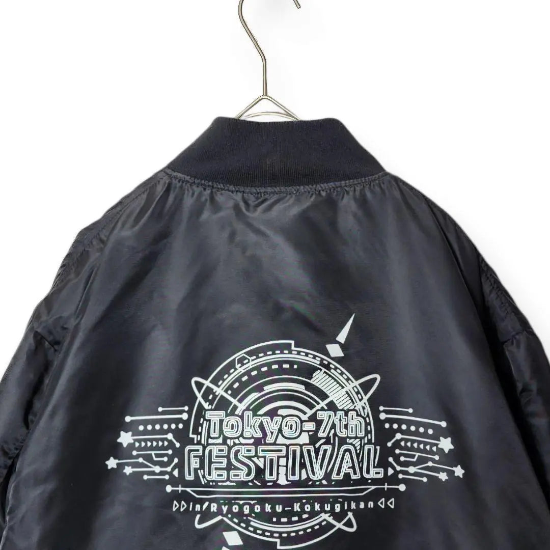 [Nanasis] Chaqueta de estadio Tokyo 7th FESTIVAL para hombre, talla M, muy bonita