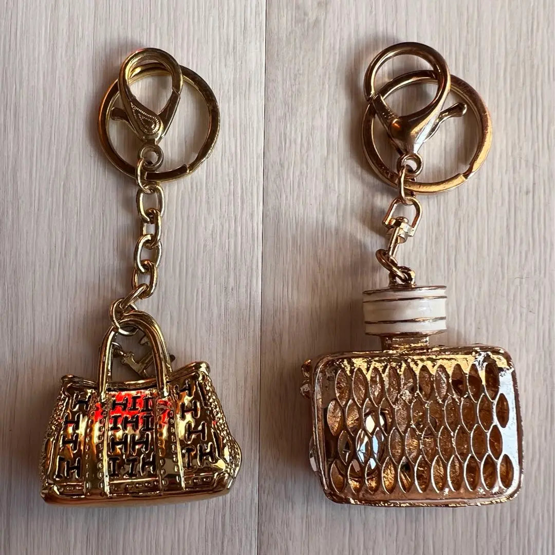 [Charm] Bag-shaped, perfume bottle-shaped keychain/flower/back charm/bulk sale