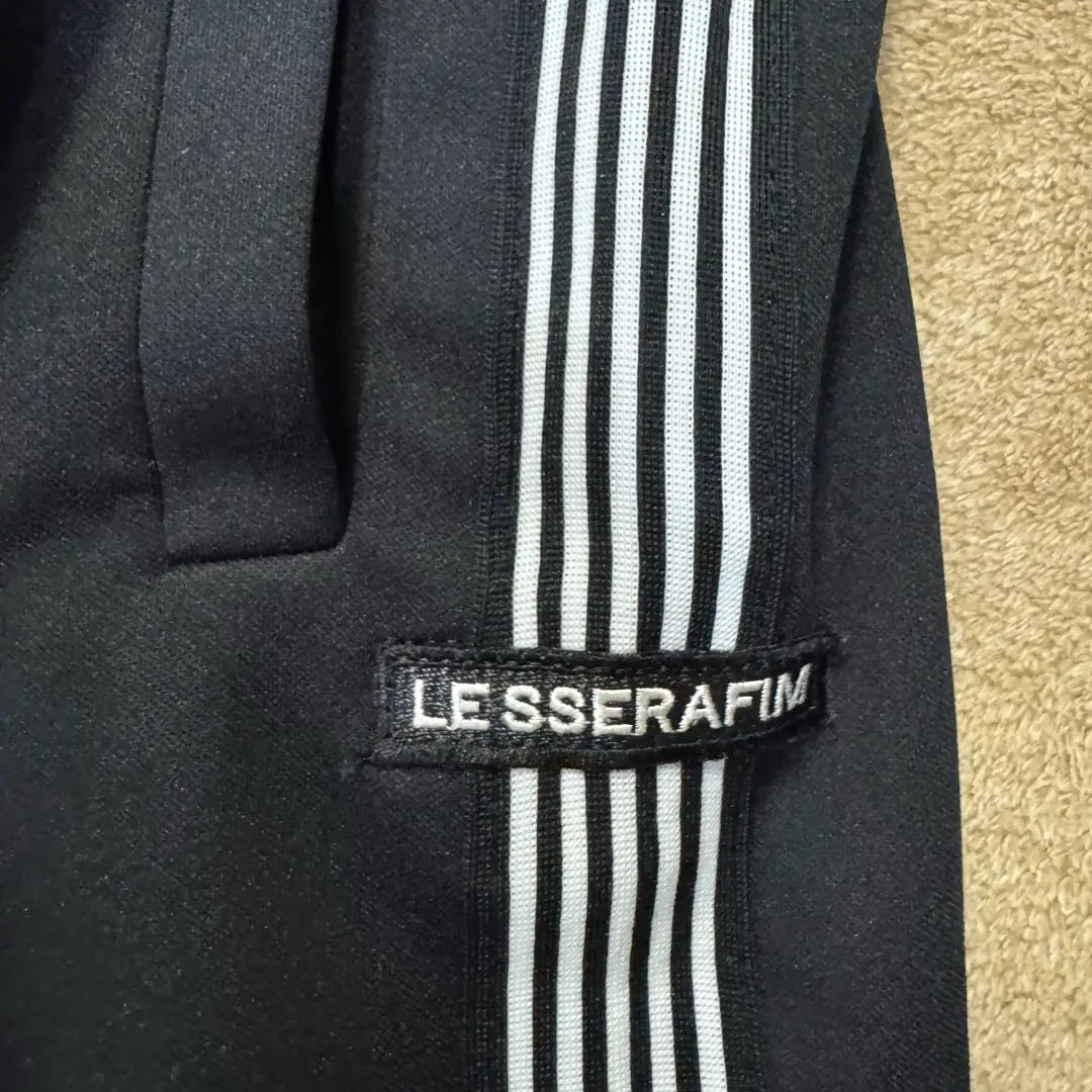 LE SSERAFIM TRACK PANTS Black S size L'sera