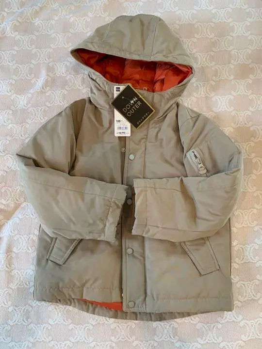 ★New and unused★120 Beige 80% down jacket coat