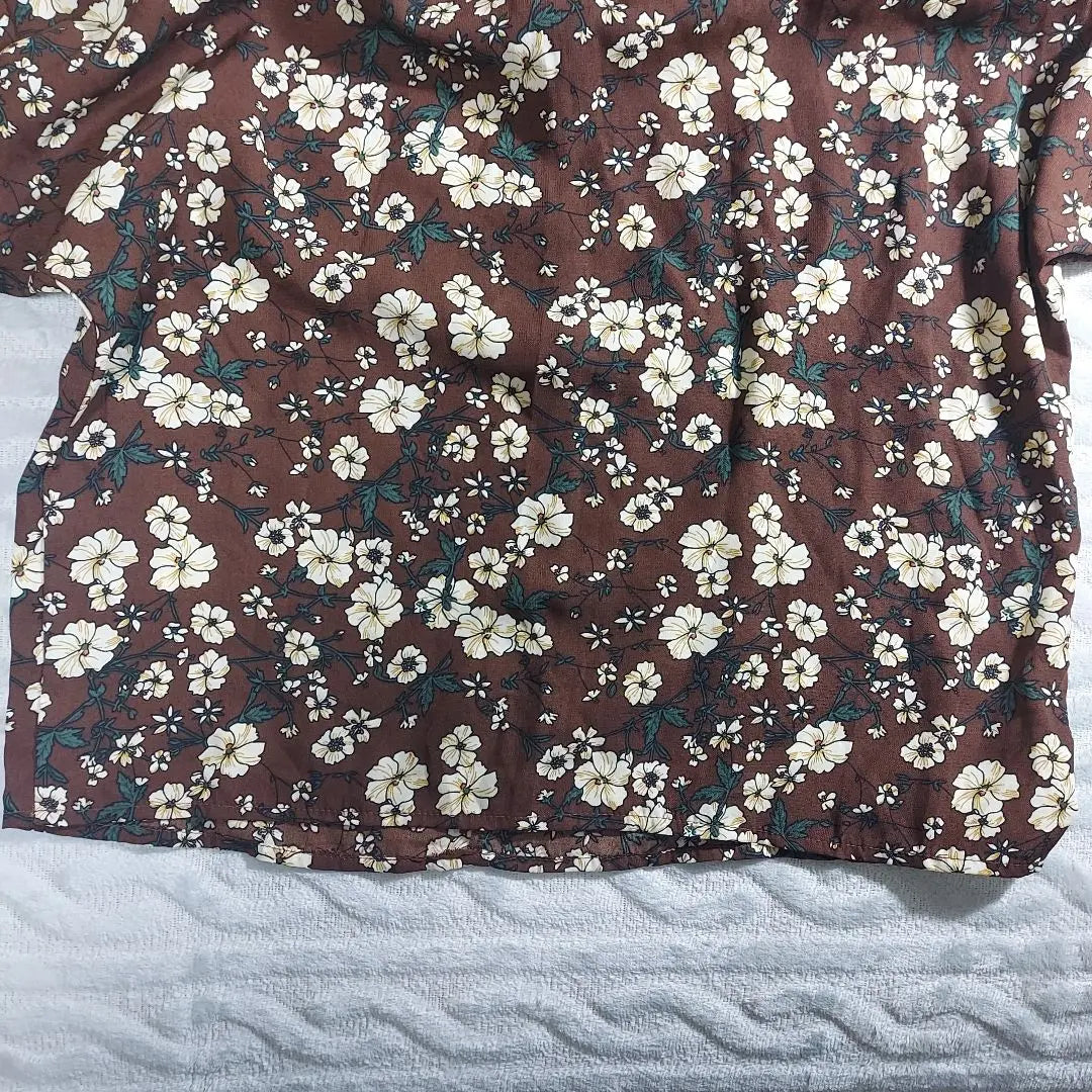 [Spins] SPINNS/Tops/Cut and sew/T-shirt/Women/Flower pattern