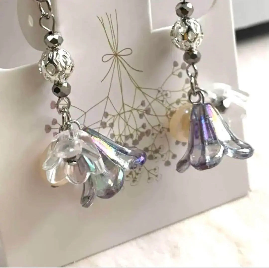 Handmade earrings *Silver *Clear *Aurora Gray *Flower *Freshwater Pearl