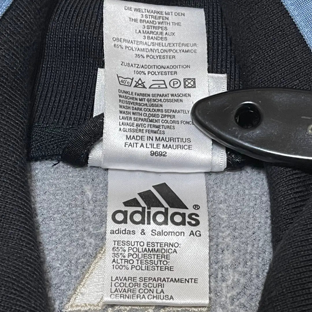 ● Adidas Adidas ● Chaqueta deportiva / camiseta vintage ● Etiqueta de bandera Mannokuni | adidas