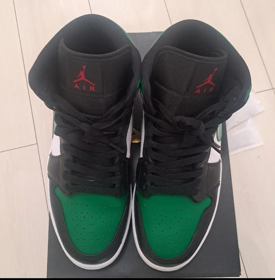 Nike Air Jordan 1 Mid "Pine Green" 27.5cm