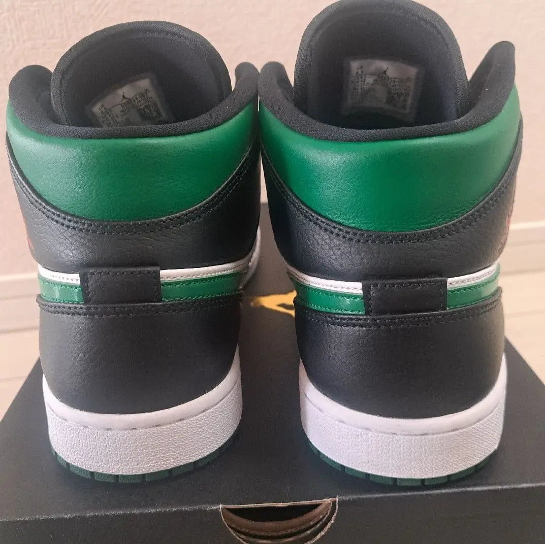 Nike Air Jordan 1 Mid "Pine Green" 27.5cm