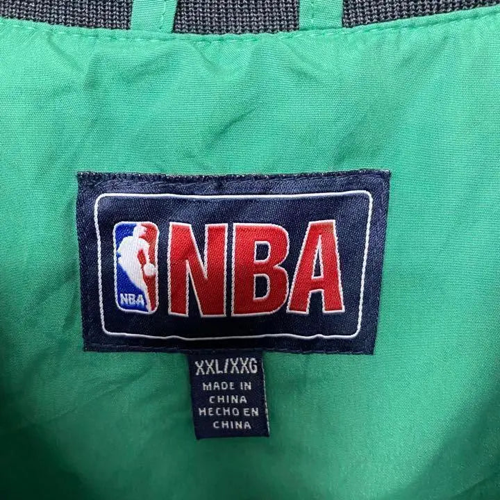 [Extremadamente rara, talla 3XL ☆ Importación europea, años 90] Chaqueta de nailon con bordado de doble cara de los Celtics de la NBA