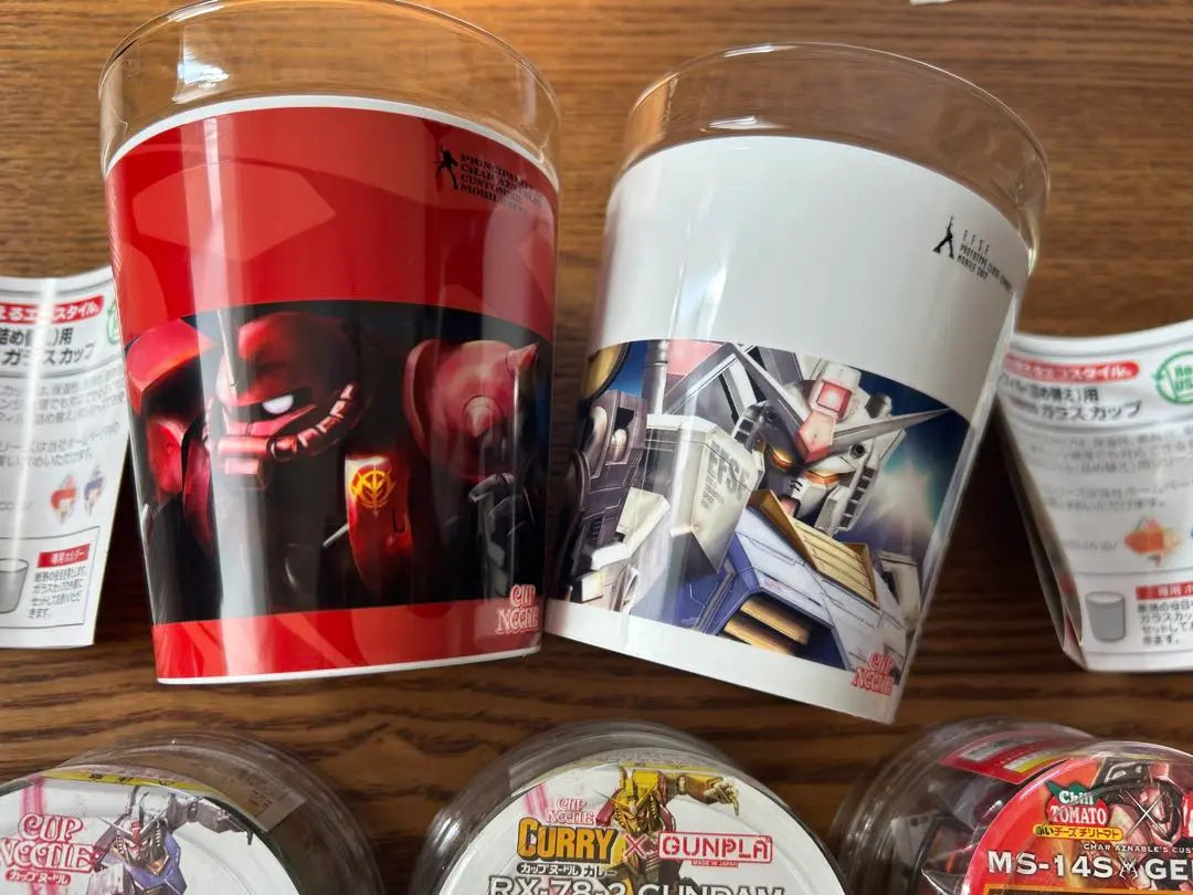 Complete Cup Noodle x Gundam mini Gundam 10 types + glass cup