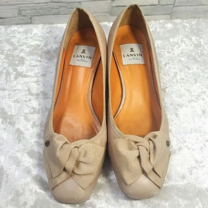 Lanvin-on-Blue pumps beige cream leather bijoux ribbon