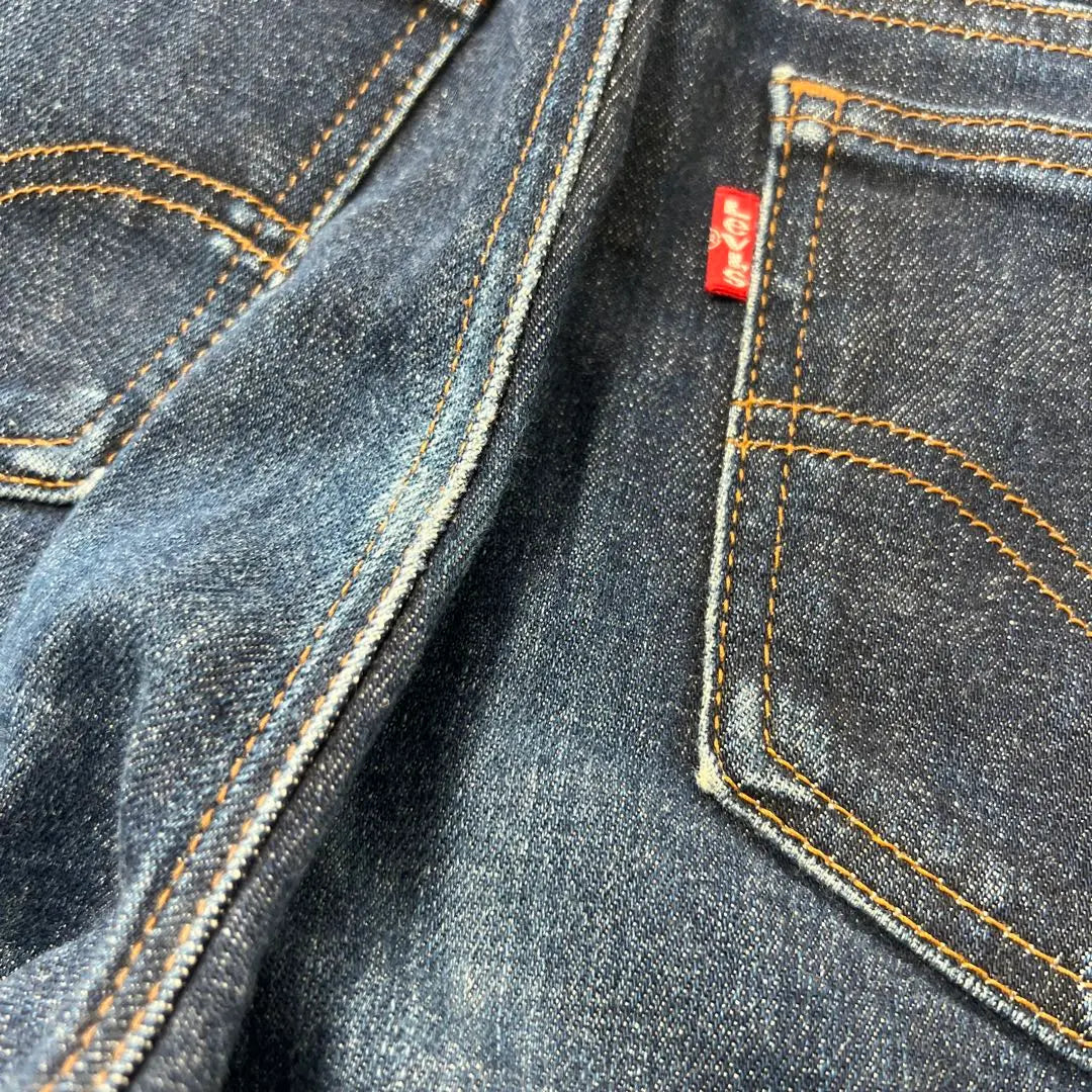 Pantalones vaqueros elásticos Levi's RED TAB W28 para mujer