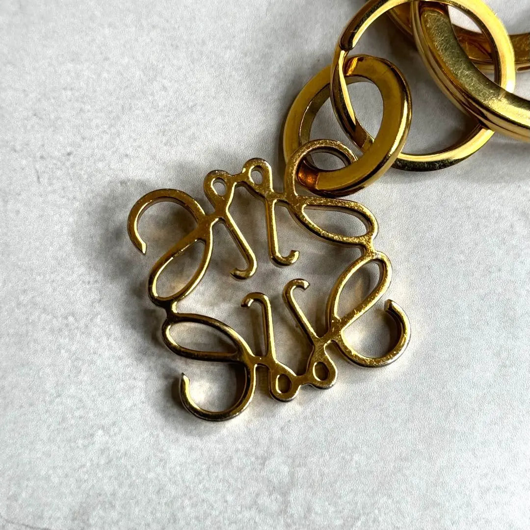 LOEWE Anagram Key Ring & Metallic Ring Set Gold