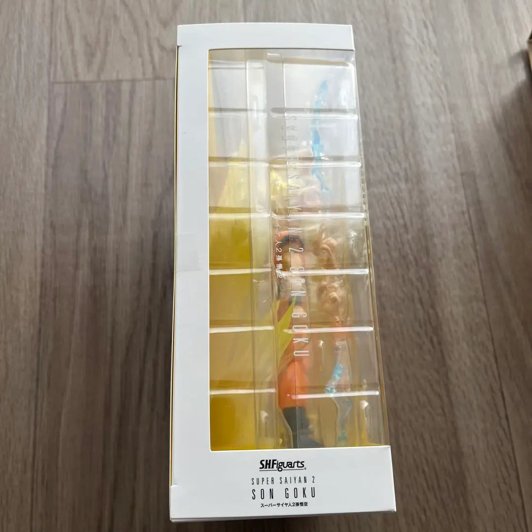 Caja de producto SHFiguarts Super Saiyan 2 Son Goku sin abrir