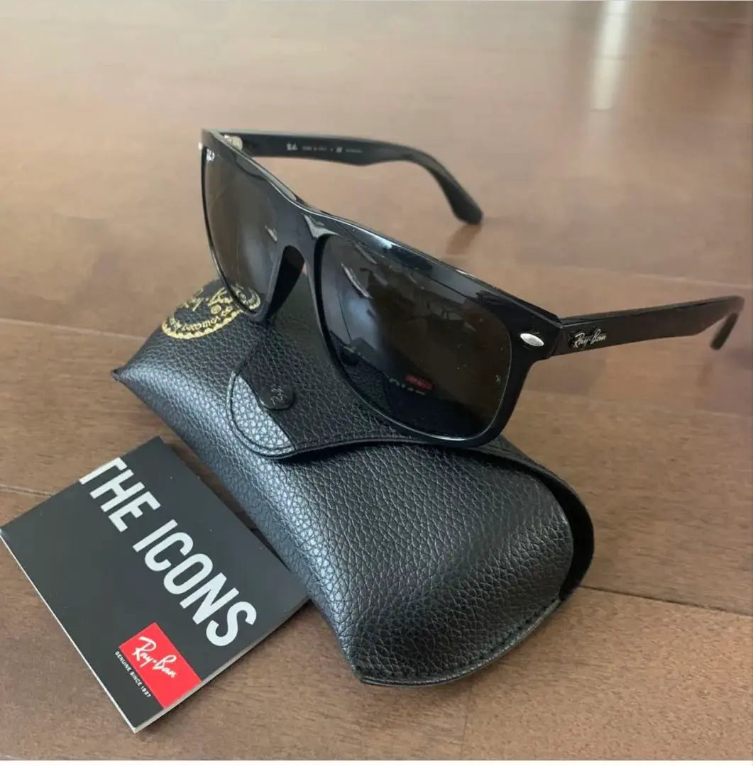 Ray-Ban sunglasses set of 5