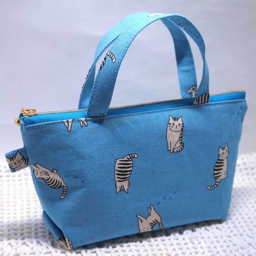 389 Handmade pouches and pen cases Tabby cat/Pheasant cat pattern Blue