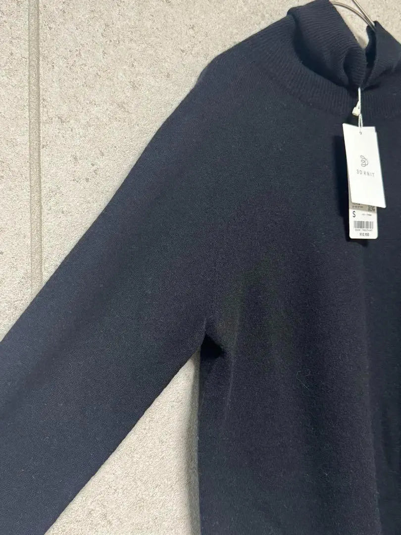 [UNIQLO] Cashmere turtleneck sweater BLACK sizes