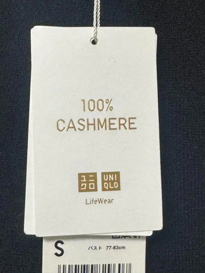 [UNIQLO] Cashmere turtleneck sweater BLACK sizes