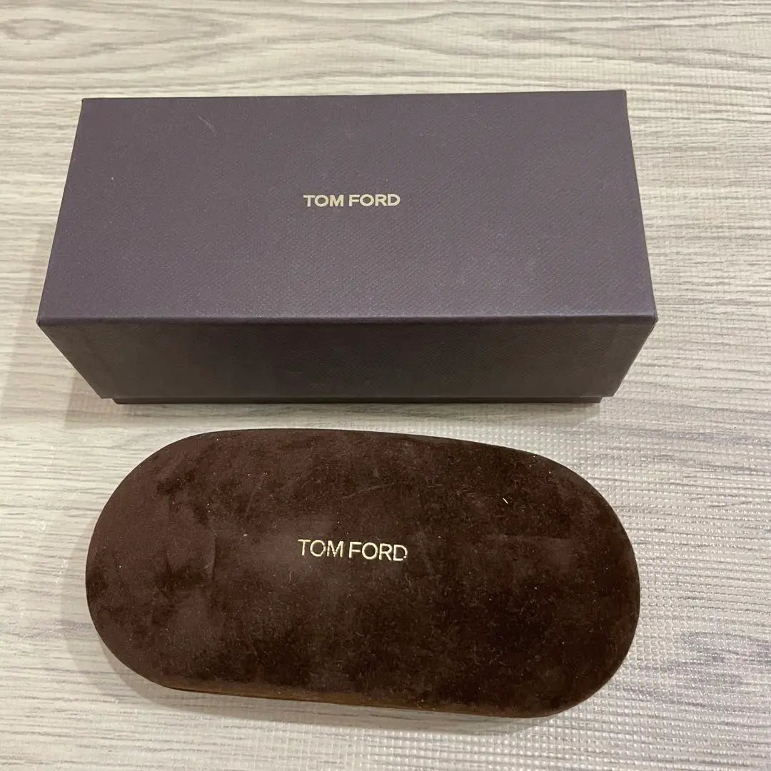 TOM FORD sunglasses case brown