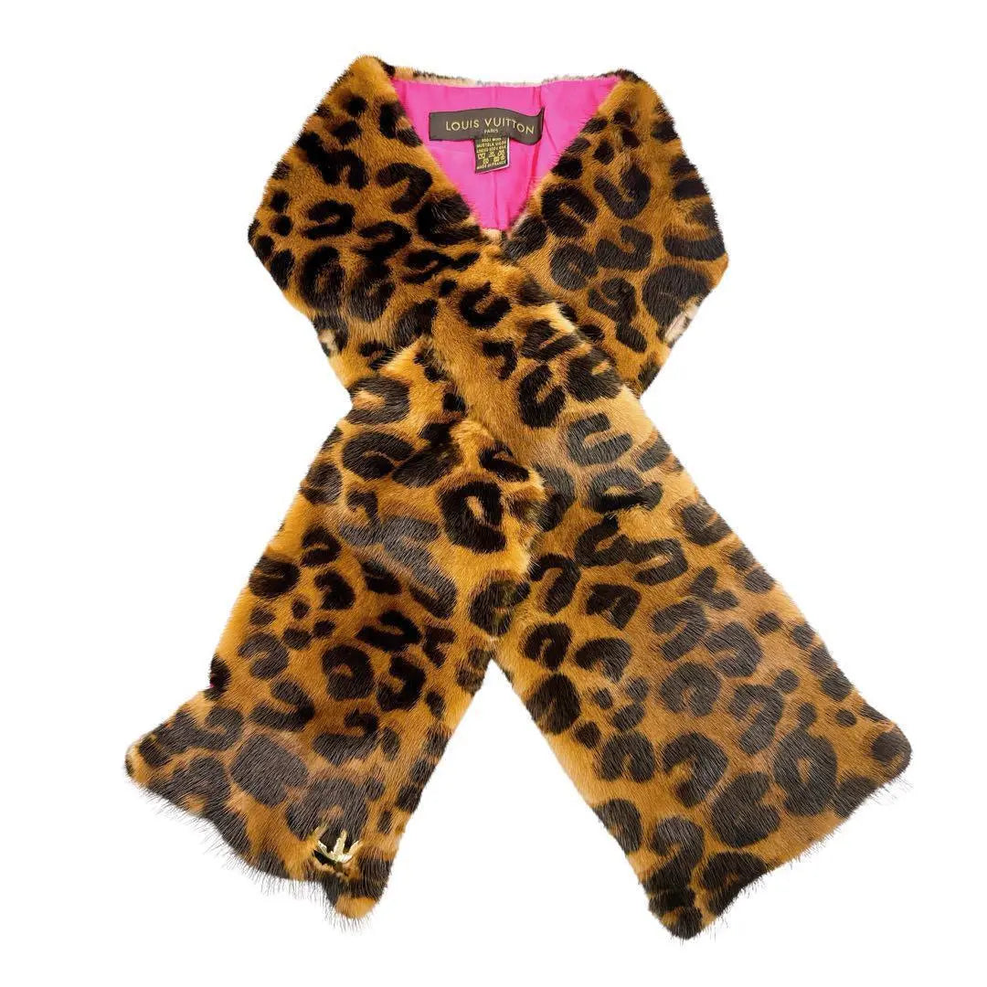 Louis Vuitton Eshal Pubizon Leopard Leopard Pattern Muffler Ladies