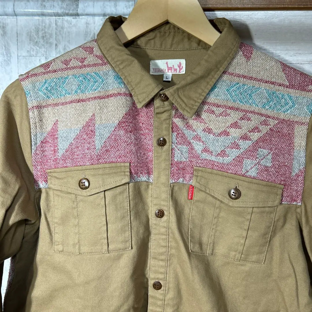 Titicaca Ortega pattern beige shirt