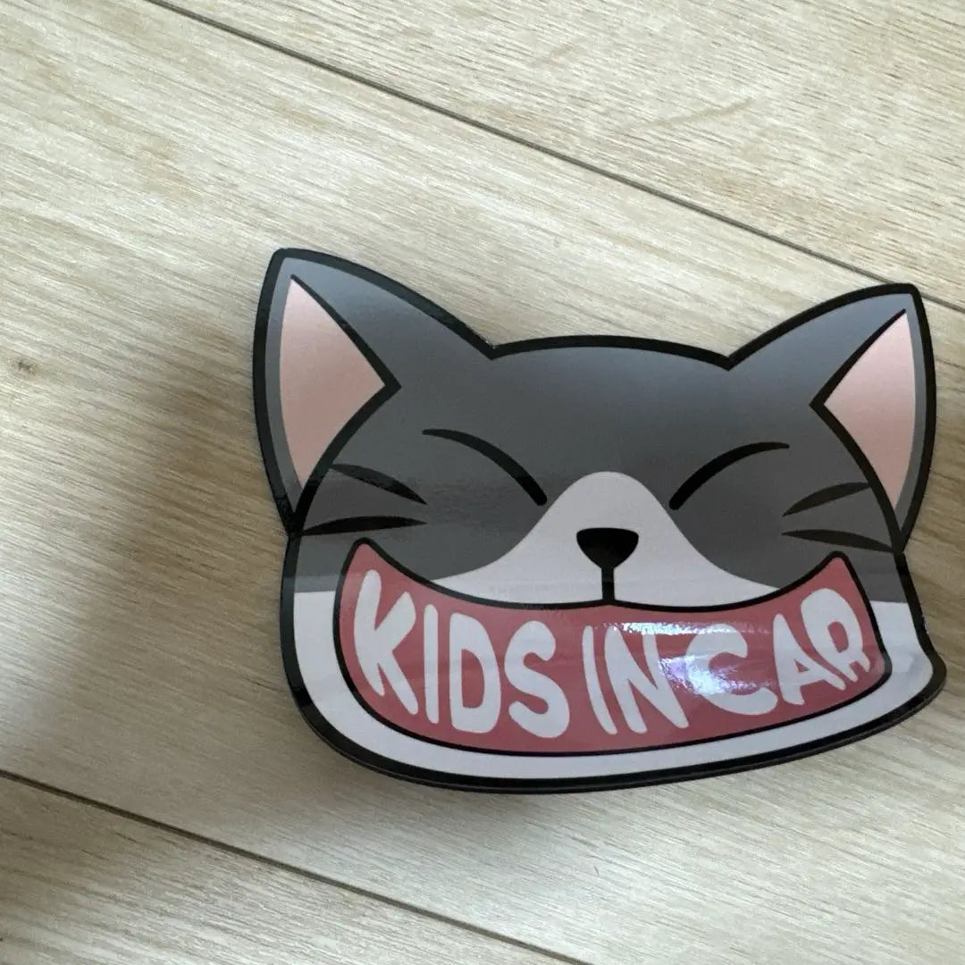 KIDS IN CAR Cat-shaped sticker Magnetic type