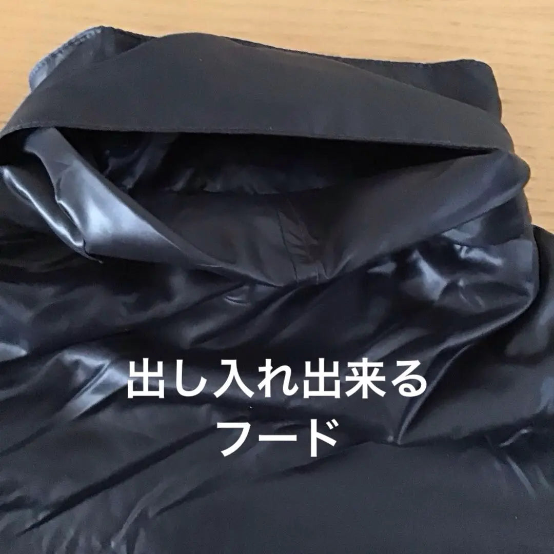 Rokuroku Tag Black 90 Navy 100 Windbreaker Folded and stored