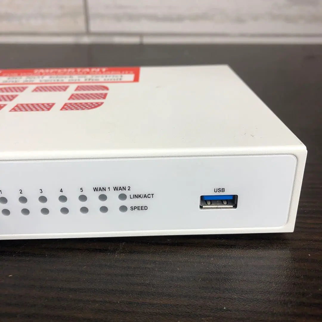 Enrutador LAN cableado FortiGate 50E de FORTINET