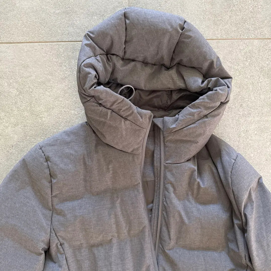 Uniqlo down coat XL