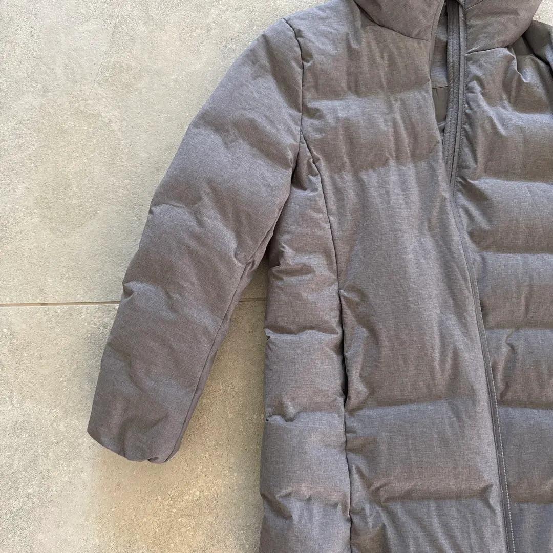 Uniqlo down coat XL