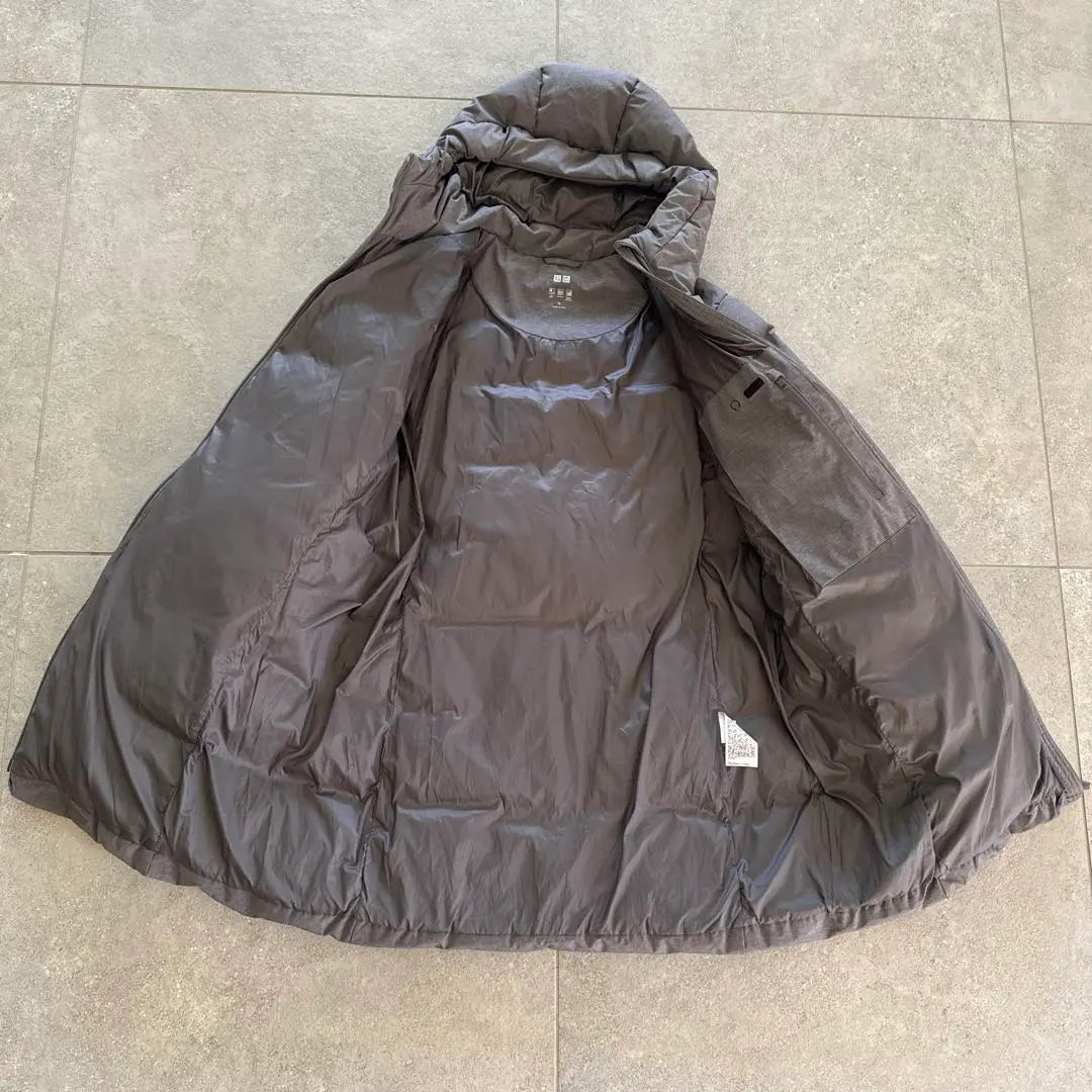 Uniqlo down coat XL