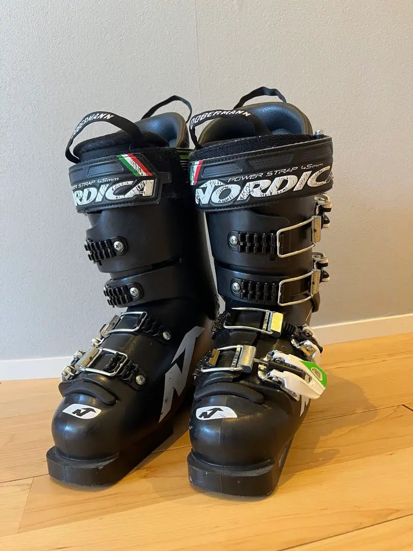 Nordica Dobermann Nordica ski boots